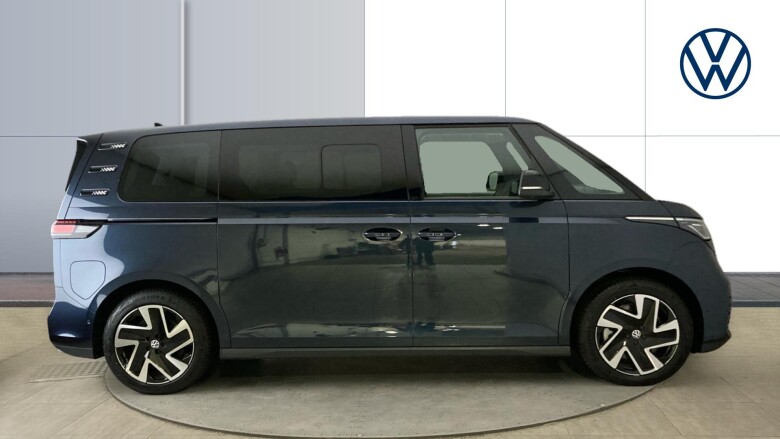 Volkswagen ID. Buzz 210kW Life Pro 86kWh 5dr LWB Auto [7 Seat] Electric Estate